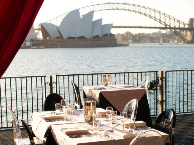 Handa Opera on Sydney Harbour, Sydney, NSW credit Tourism Australia