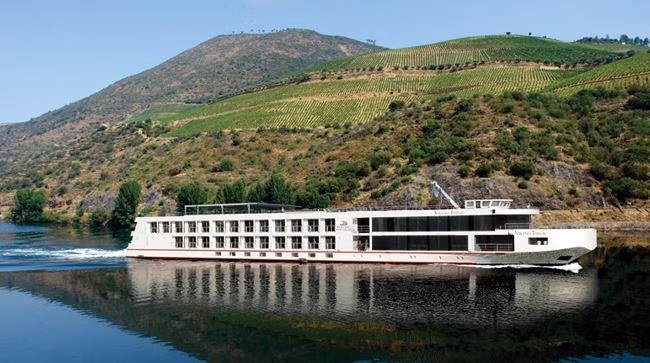 viking-round-the-world-cruise-portugal-river-gold-longship