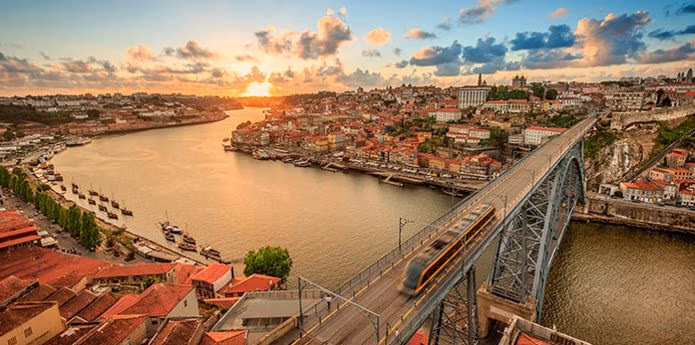 viking-round-the-world-cruise-portugal-river-gold-oporto