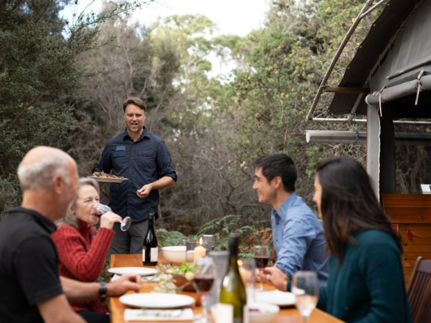 Dinner camp The_Maria_Island_Walk_