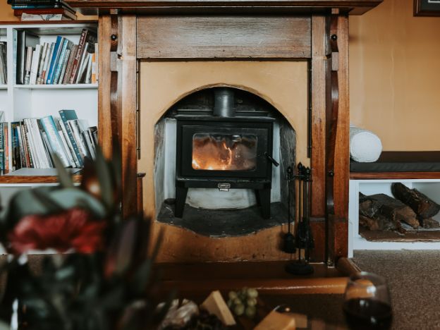 The_Maria_Island_Walk__Bernacchi House fireplace_credit Renee Thurston