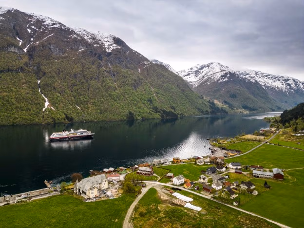 Fjarland_Norway_Hurtigruten_cruise-Photo_Tommy_Simonsen 624