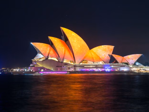 Sydney Opera House NSW during Vivid Festival credit tourism australia (1)