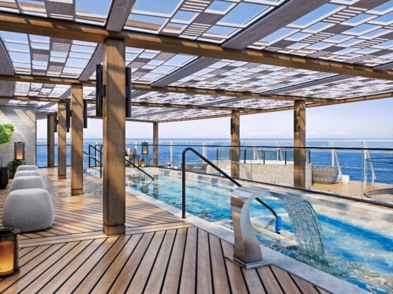 Allura Class - Aquamar Spa Terrace